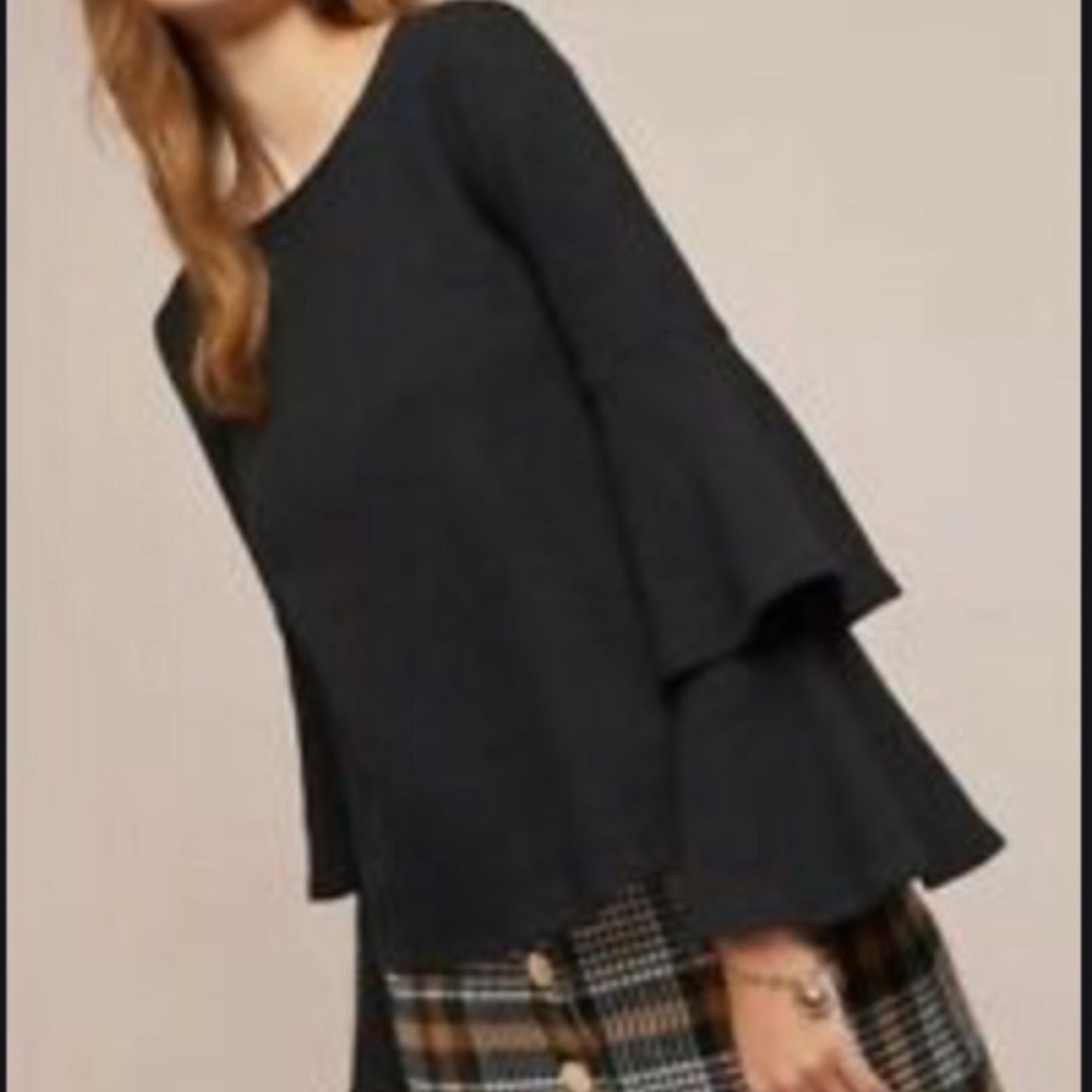 ANTHROPOLOGIE ERI + ALI Tiered Sleeve Top. M